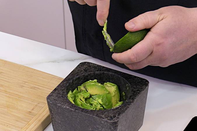 guacamole casero paso 1