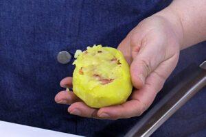 patatas rellenas de beicon paso 5
