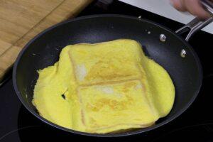 sandwich de huevo paso 3