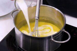 postre de chocolate en vaso paso 2