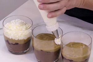 postre de chocolate en vaso paso 9