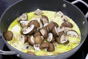 pechugas a la carbonara paso 5