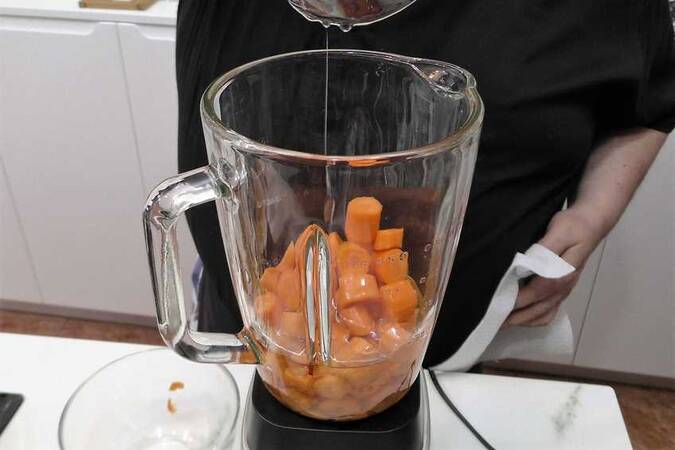 bizcocho de zanahoria y nueces paso 1