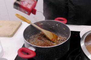 calabacines rellenos de carne paso 3