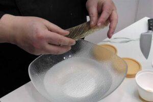 Panna cotta de turrón paso 1