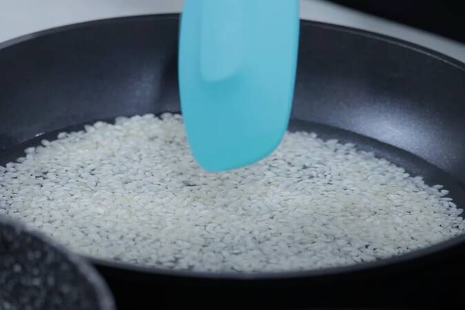 Arroz blanco con champiñones paso 2