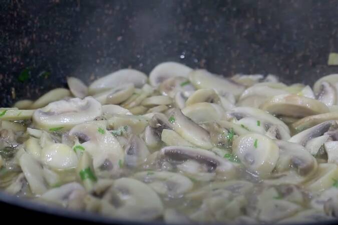 Arroz blanco con champiñones paso 5
