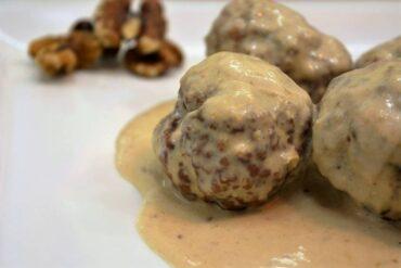 albondigas con salsa de nueces