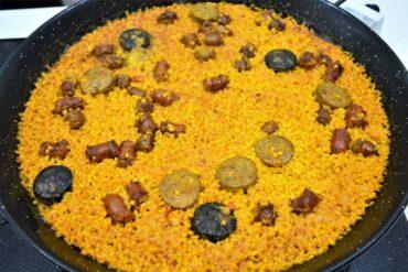 arroz con embutidos de alicante
