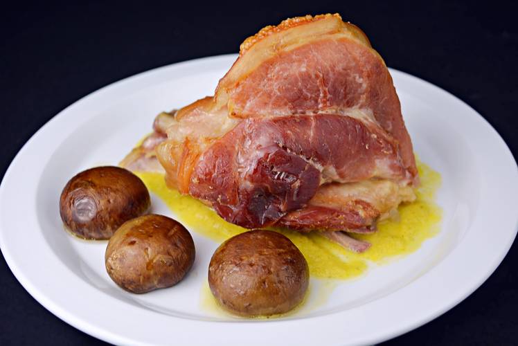 codillo de cerdo strogonoff