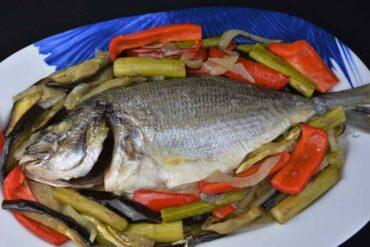 dorada al horno con verduras