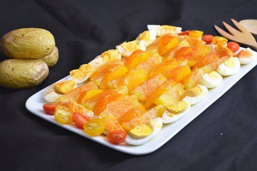 ensalada de patatas con naranja