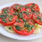 ensalada de patatas con tomate
