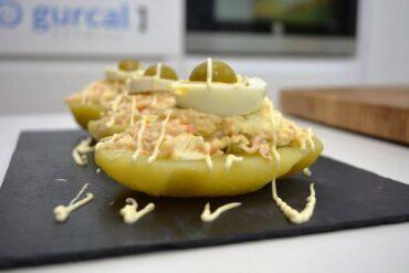patatas rellenas con ensaladilla rusa