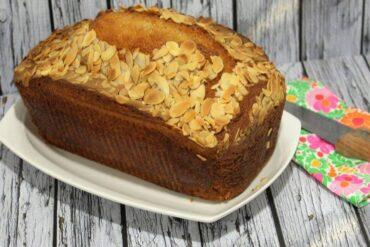 plum cake de almendras