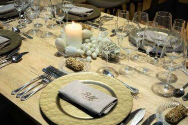 como poner una mesa en navidad