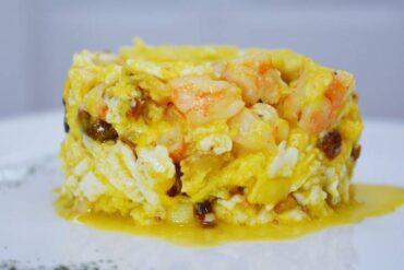 revuelto de ajetes y gambas