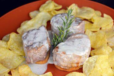 solomillo con salsa roquefort