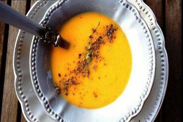 sopa fría de zanahorias