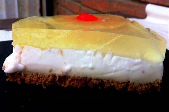 tarta de piña colada