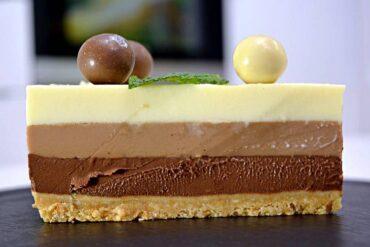 Aprende a preparar esta rica tarta tres chocolates