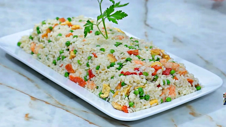 Ensalada de arroz tres delicias