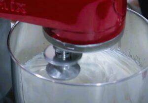 Tarta suprema de chocolate y chantilly paso 2