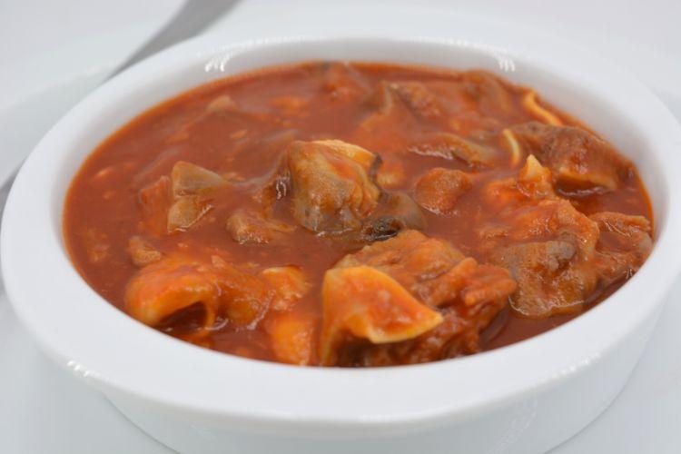 oreja de cerdo en salsa picante, portada