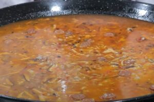 paella de arroz a la riojana paso 3