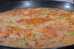 paella de arroz a la riojana paso 4