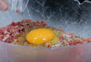 hamburguesas con pan de cristal paso 1