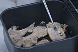 chuletillas de cordero en freidora de aire paso 2