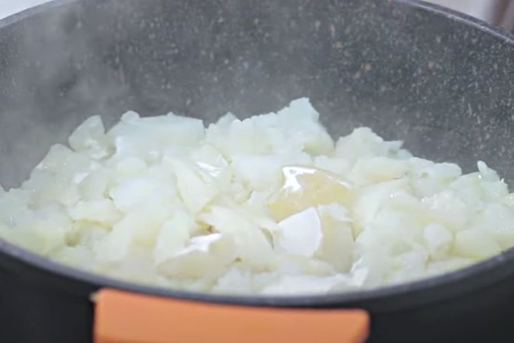 empanada de bacalao ajoarriero paso 2