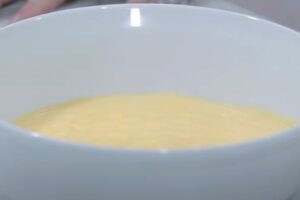 tarta de cumpleaños fácil paso 3