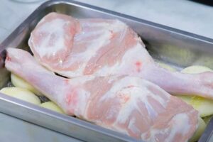 Paletillas de lechal asado al estilo de La Rioja paso 2