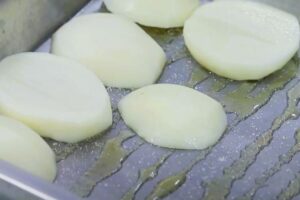 Paletillas de lechal asado al estilo de La Rioja paso 1