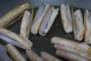 navajas a la plancha paso 2