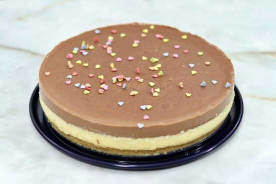 tarta de crema y chocolate principal buena