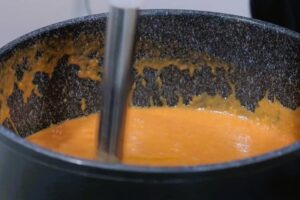 Salsa romesco con espárragos y ajetes asados paso 4