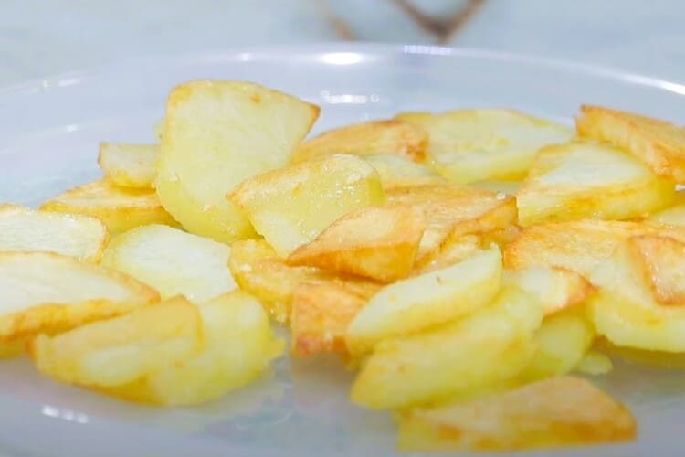 guarnición de patatas fritas