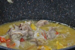 guiso de cabezada con salsa agridulce paso 3