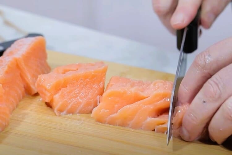 Raviolis de salmón con salsa de naranja paso a paso 1