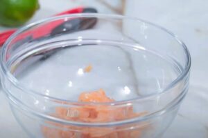 Tartaletas de salmón marinado 3