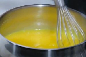 Raviolis de salmón con salsa de naranja paso a paso 4