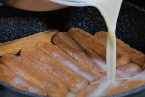 Pudin de manzana con bizcochos Coral 4