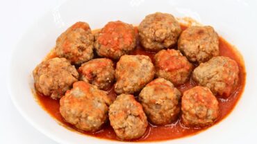 albóndigas con tomate casero