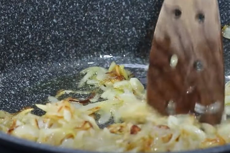 asadura de cordero encebollada paso 1