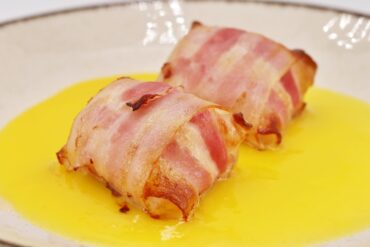 Raviolis de salmón con salsa de naranja principal