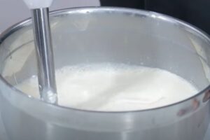 tarta de queso sin azúcar paso 1