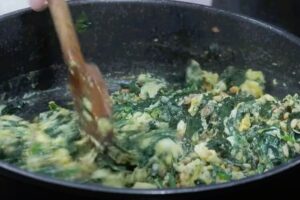 empanada con revuelto de espinacas 2